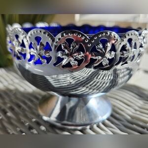 VINTAGE CELTIC QUALITY PLATE CO 3 PC PEDESTAL BOWL BLUE SILVER